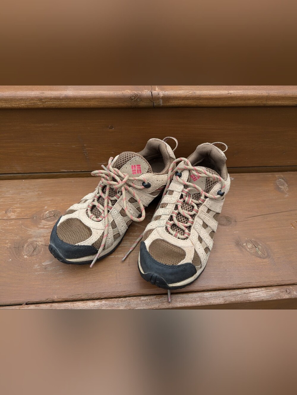 Columbia Hikers Sz 7